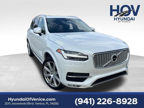 Crystal White Pearl 2019 Volvo XC90 T6 Inscription