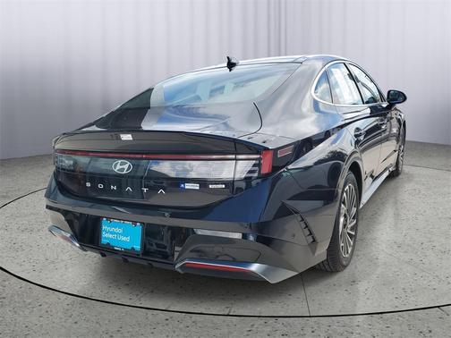 2025 Hyundai SONATA Hybrid Limited