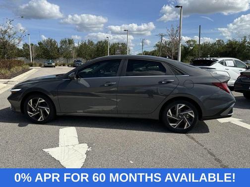 2025 Hyundai ELANTRA SEL