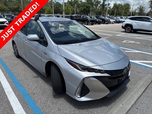 2022 Toyota Prius Prime XLE