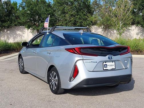 2022 Toyota Prius Prime XLE