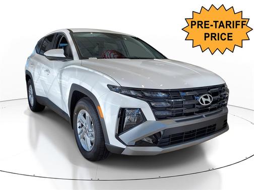 2025 Hyundai TUCSON SE