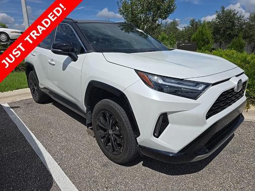 2024 Toyota RAV4 Hybrid SE