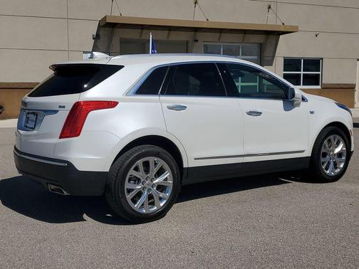 2017 Cadillac XT5 Luxury