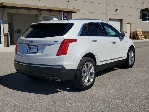 2017 Cadillac XT5 Luxury