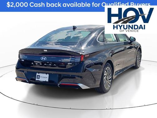 2025 Hyundai SONATA Hybrid Limited