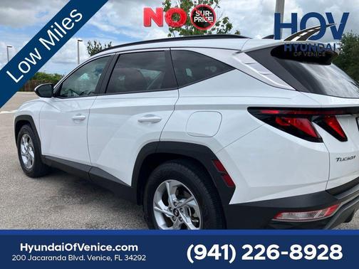 White Pearl 2024 Hyundai TUCSON SEL