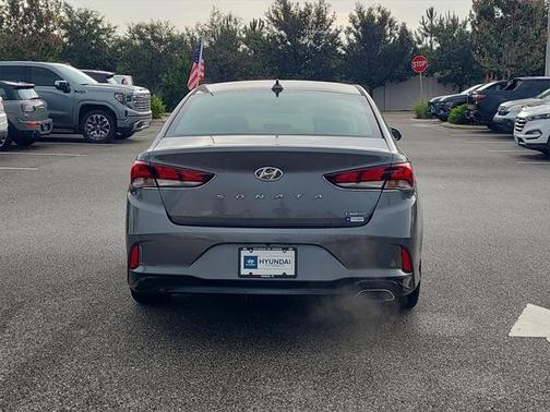 2018 Hyundai SONATA Limited