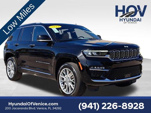 2023 Jeep Grand Cherokee Summit