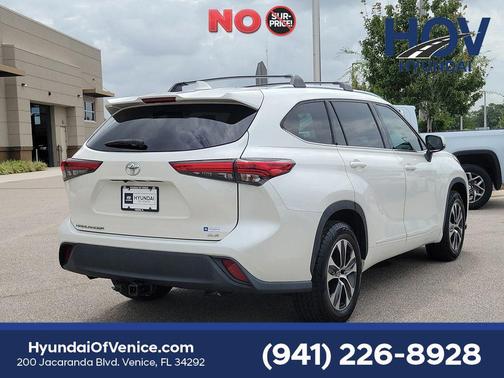Blizzard Pearl 2021 Toyota Highlander XLE