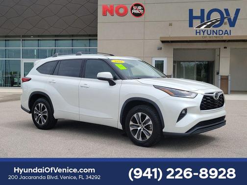 Blizzard Pearl 2021 Toyota Highlander XLE