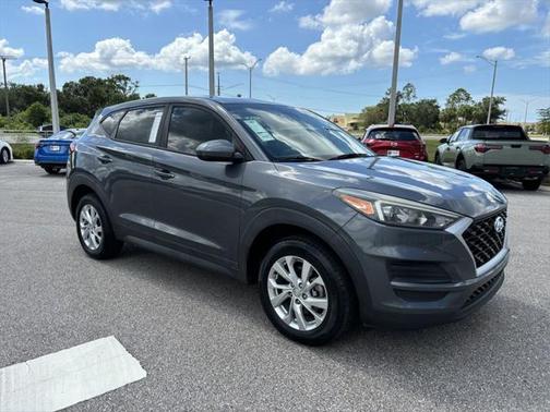 2019 Hyundai TUCSON SE