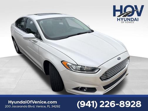 2016 Ford Fusion SE