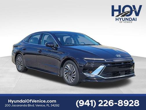 2025 Hyundai SONATA Hybrid Limited