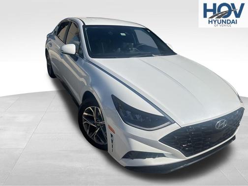 2022 Hyundai SONATA SEL