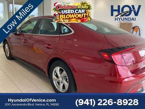 Ultimate Red 2023 Hyundai SONATA SE