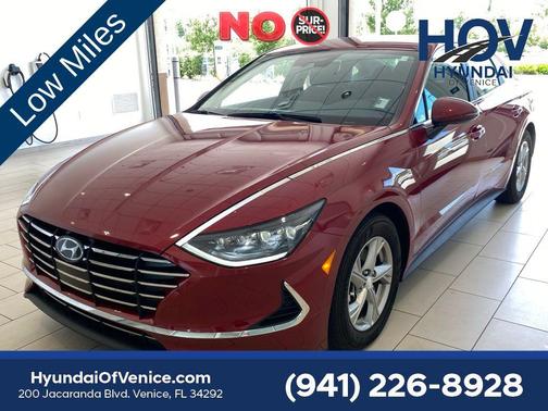 Ultimate Red 2023 Hyundai SONATA SE