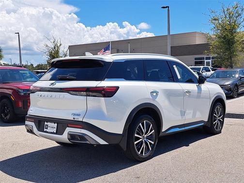 2024 INFINITI QX60 SENSORY