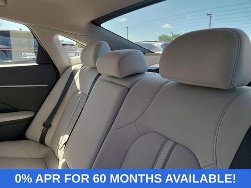 2025 Hyundai SONATA Hybrid SE