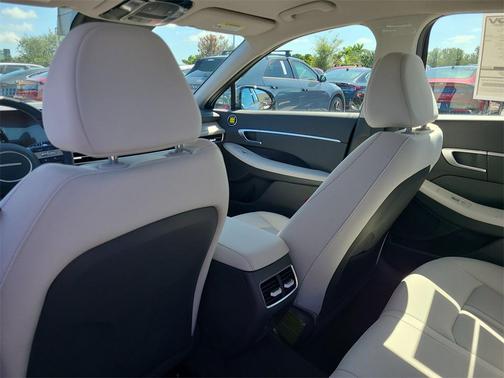2025 Hyundai SONATA Hybrid SE