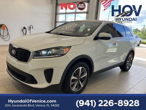 Snow White Pearl 2020 Kia Sorento LX