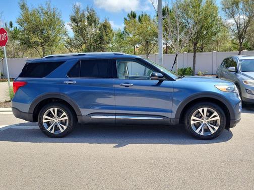 2020 Ford Explorer Platinum