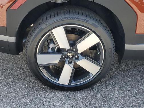 2025 Hyundai SANTA FE Limited