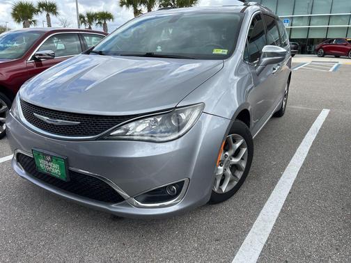 2020 Chrysler Pacifica Limited
