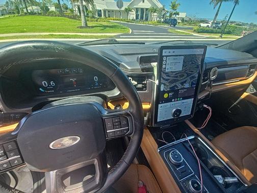 STAR WHITE MET TRI-COAT 2022 Ford Expedition Platinum