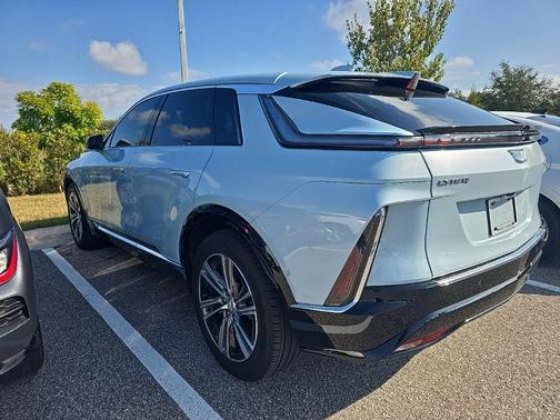 2024 Cadillac LYRIQ Luxury