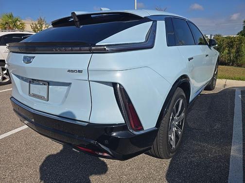 2024 Cadillac LYRIQ Luxury