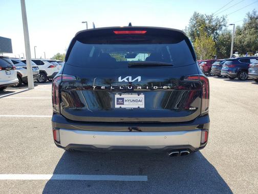 2024 Kia Telluride SX