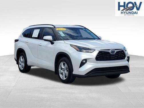 2023 Toyota Highlander Hybrid LE