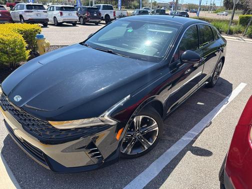 Ebony Black 2021 Kia K5 EX