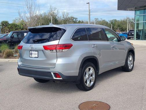 2018 Toyota Highlander Limited