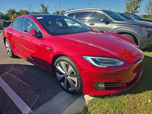 2020 Tesla Model S Long Range