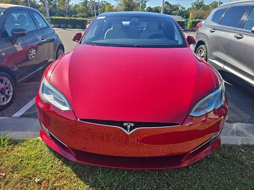 2020 Tesla Model S Long Range