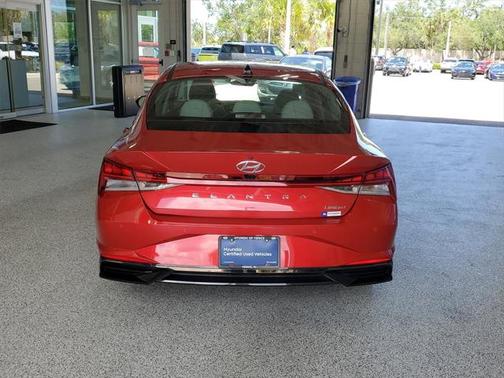 2021 Hyundai ELANTRA Limited