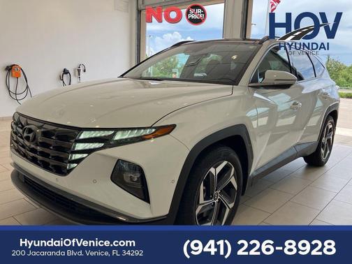White Pearl 2024 Hyundai TUCSON Limited
