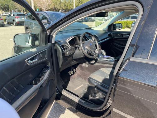 2015 Ford Edge Sport