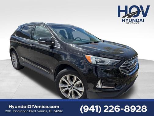2019 Ford Edge Titanium