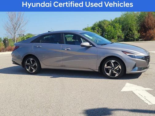 Fluid Metal 2023 Hyundai ELANTRA HEV Limited