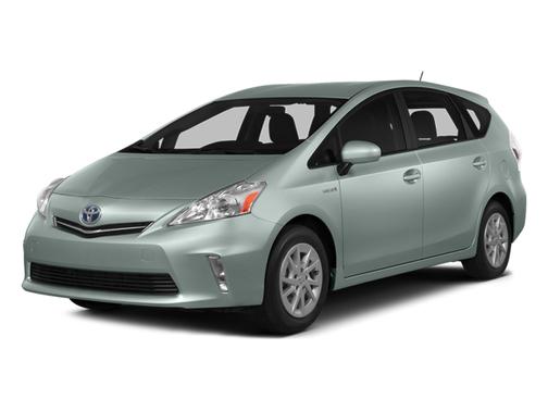 2014 Toyota Prius v Five