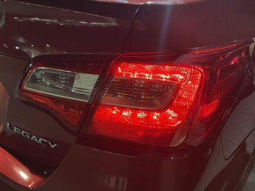 2017 Subaru Legacy Premium