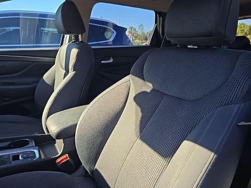 2020 Hyundai SANTA FE SEL 2.4