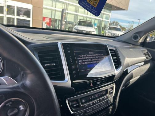 2017 Honda Pilot Touring