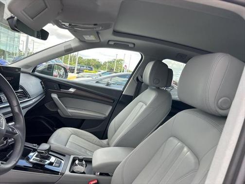 2023 Audi Q5 45 S line Premium Plus