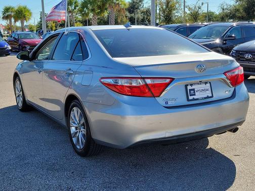 2016 Toyota Camry XLE