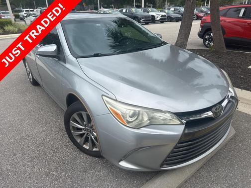 2016 Toyota Camry XLE