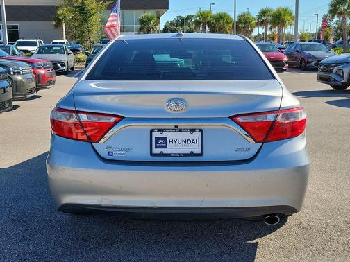 2016 Toyota Camry XLE